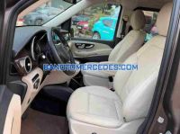 Cần bán gấp xe Mercedes Benz V class V220d CDI 2015 màu Nâu