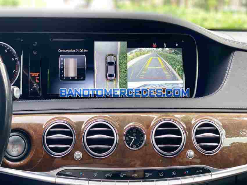 Cần bán gấp xe Mercedes Benz S class S400L năm 2017, màu Đen, Số tự động