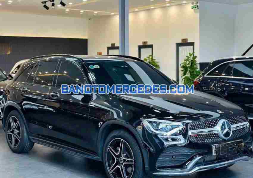 Cần bán Mercedes Benz GLC 300 4Matic Máy xăng 2021 màu Đen