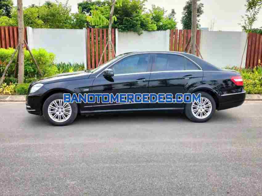 Bán xe Mercedes Benz E class E200 sx 2011 - giá rẻ