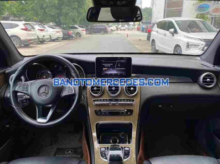 Mercedes Benz GLC 250 4Matic 2017 Máy xăng, xe đẹp