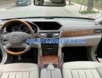 Xe Mercedes Benz E class E300 đời 2011 đẹp bán gấp