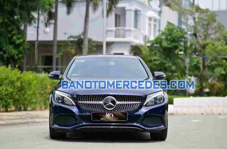 Cần bán xe Mercedes Benz C class C200 màu Xanh 2017