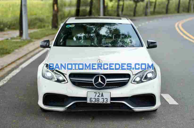 Cần bán xe Mercedes Benz E class E250 AMG màu Trắng 2015