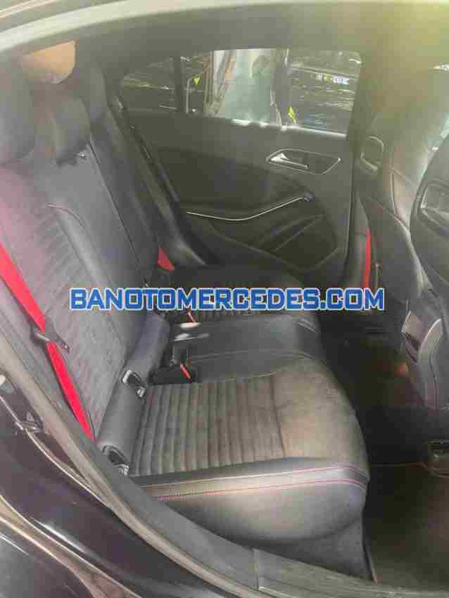 Cần bán gấp xe Mercedes Benz A class A250 Sport AMG 2013 màu Xanh