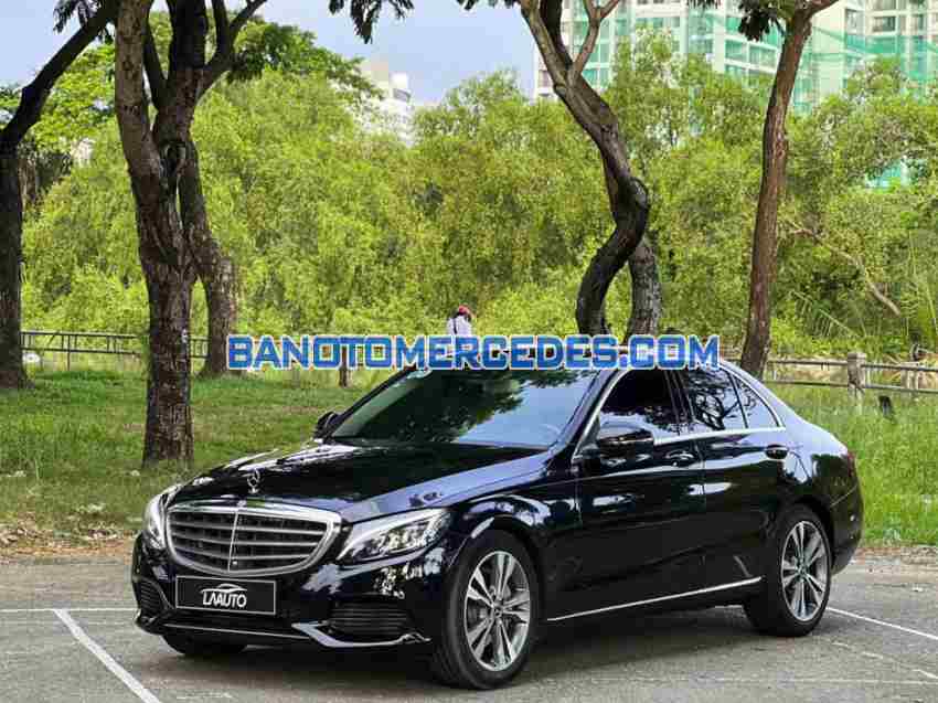 Cần bán gấp xe Mercedes Benz C class C250 Exclusive năm 2018, màu Đen, Số tự động