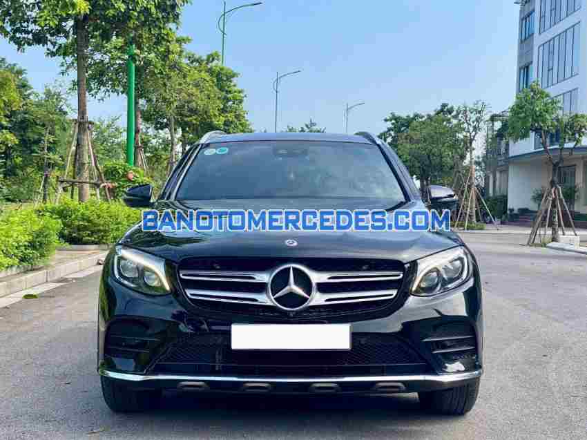 Cần bán nhanh Mercedes Benz GLC 300 4Matic 2019 cực đẹp