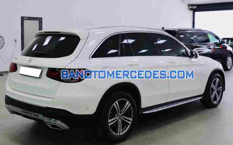 Cần bán gấp xe Mercedes Benz GLC 200 2019 màu Trắng