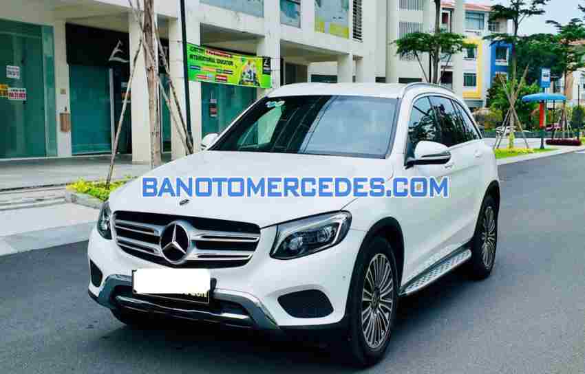 Cần bán gấp Mercedes Benz GLC 250 4Matic 2018 - Xe đẹp - Giá tốt