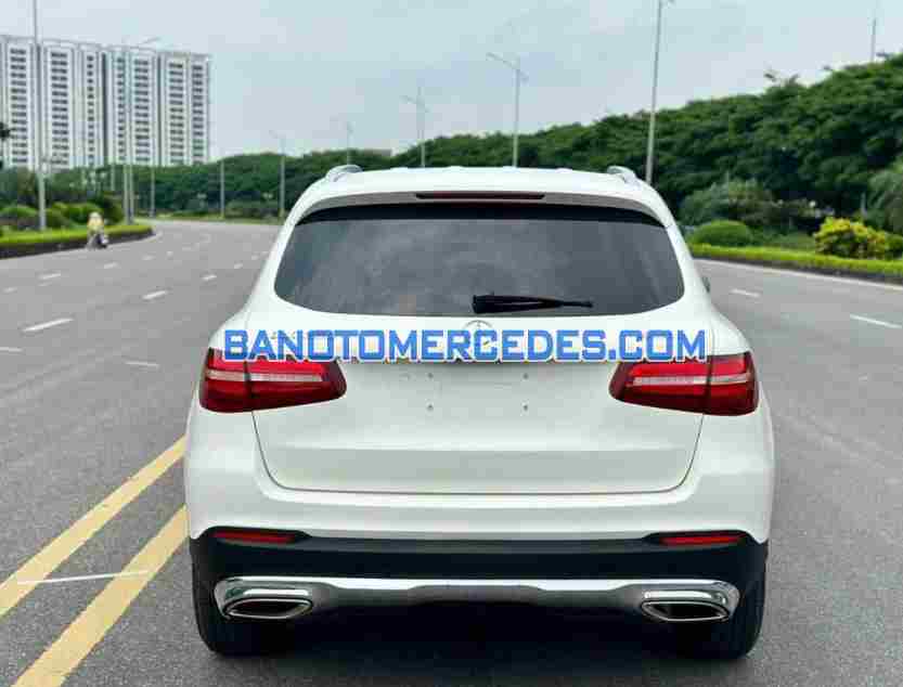 Bán Mercedes Benz GLC 250 4Matic 2017 - Trắng