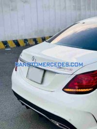 Cần bán gấp Mercedes Benz C class C180 AMG đời 2021, màu Trắng