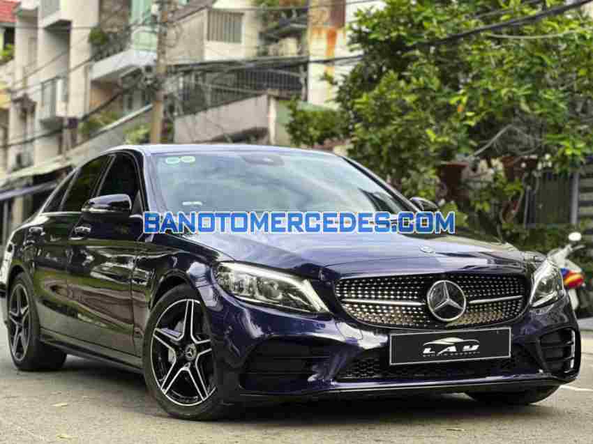 Xe Mercedes Benz C class C300 AMG đời 2019 đẹp bán gấp