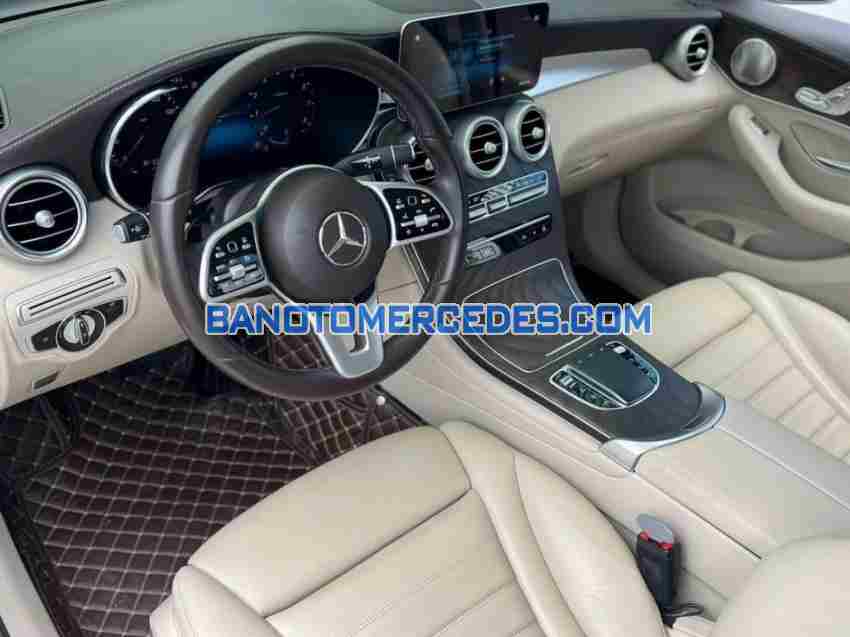 Cần bán xe Mercedes Benz GLC 200 4Matic 2021, xe đẹp