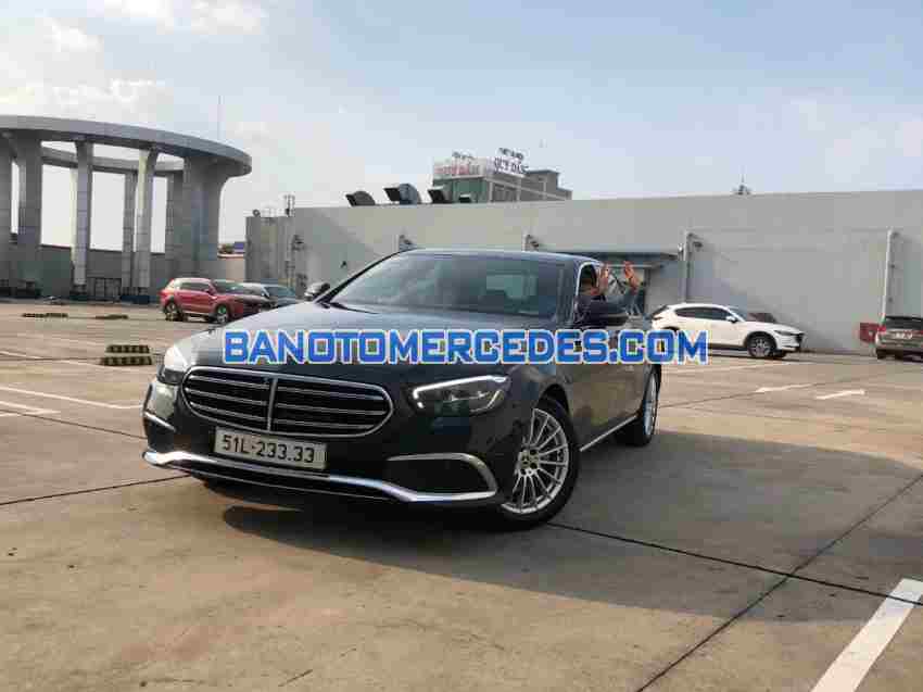 Mercedes Benz E class E200 Exclusive sản xuất 2023 cực chất!