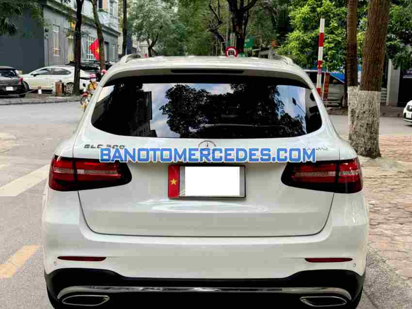 Mercedes Benz GLC 300 4Matic 2017, xe đẹp, hết ý