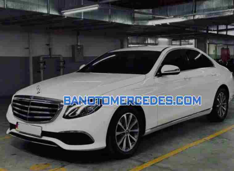 Mercedes Benz E class E200 Exclusive 2020 Máy xăng đẹp long lanh