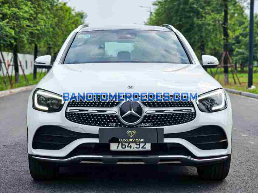 Cần bán xe Mercedes Benz GLC 300 4Matic đời 2022