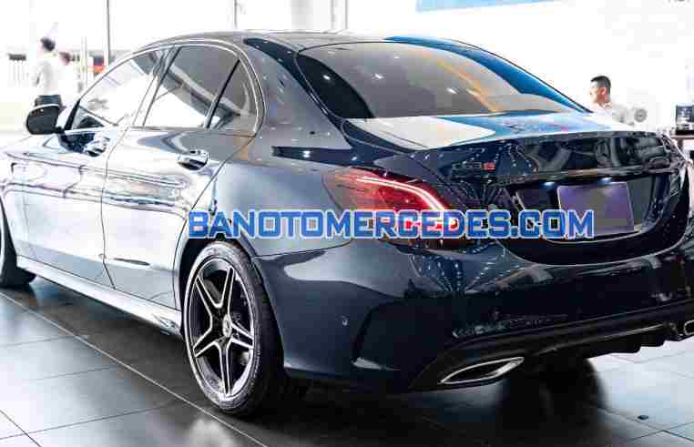 Bán xe Mercedes Benz C class C300 AMG sx 2021 - giá rẻ