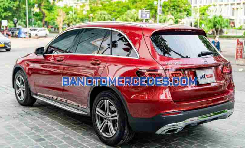 Cần bán gấp Mercedes Benz GLC 200 2021 - Xe đẹp - Giá tốt