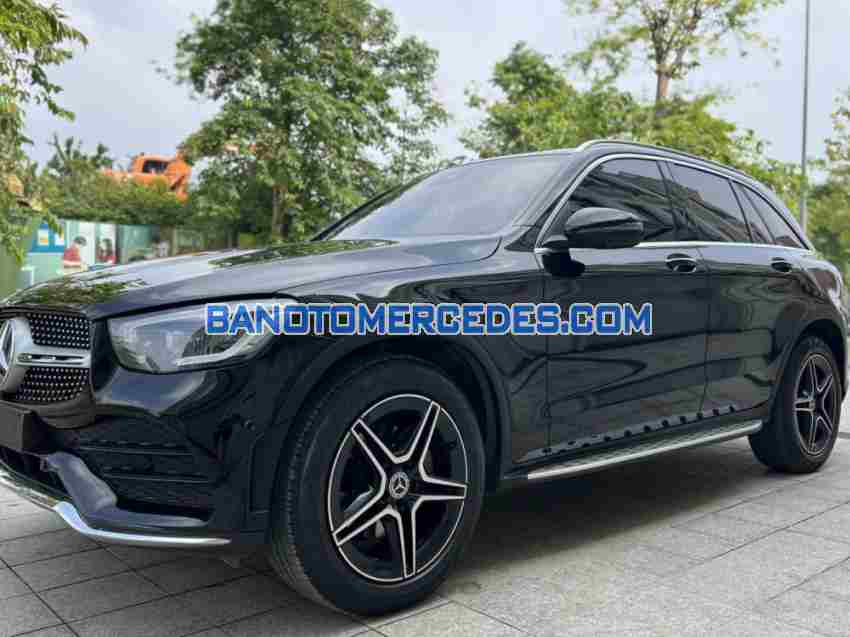 Xe Mercedes Benz GLC 300 4Matic đời 2022 đẹp bán gấp