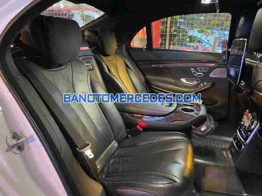 Cần bán gấp Mercedes Benz S class S450L năm 2017 giá cực tốt