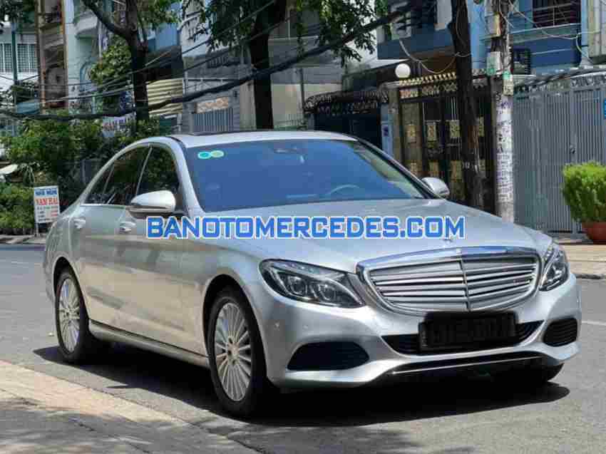 Cần bán xe Mercedes Benz C class C250 Exclusive màu Bạc 2015