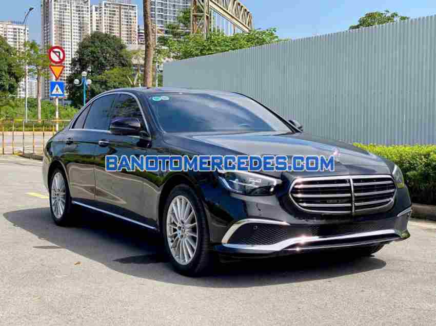 Cần bán Mercedes Benz E class E200 Exclusive Máy xăng 2022 màu Đen