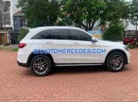 Cần bán gấp Mercedes Benz GLC 300 4Matic đời 2018, màu Trắng