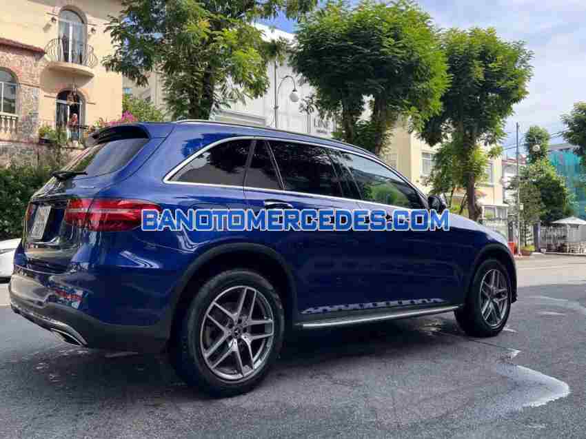 Cần bán xe Mercedes Benz GLC 300 4Matic 2017 Số tự động màu Xanh