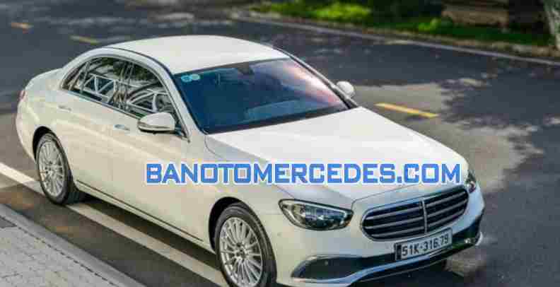 Cần bán xe Mercedes Benz E class E200 Exclusive năm 2022 màu Trắng cực đẹp