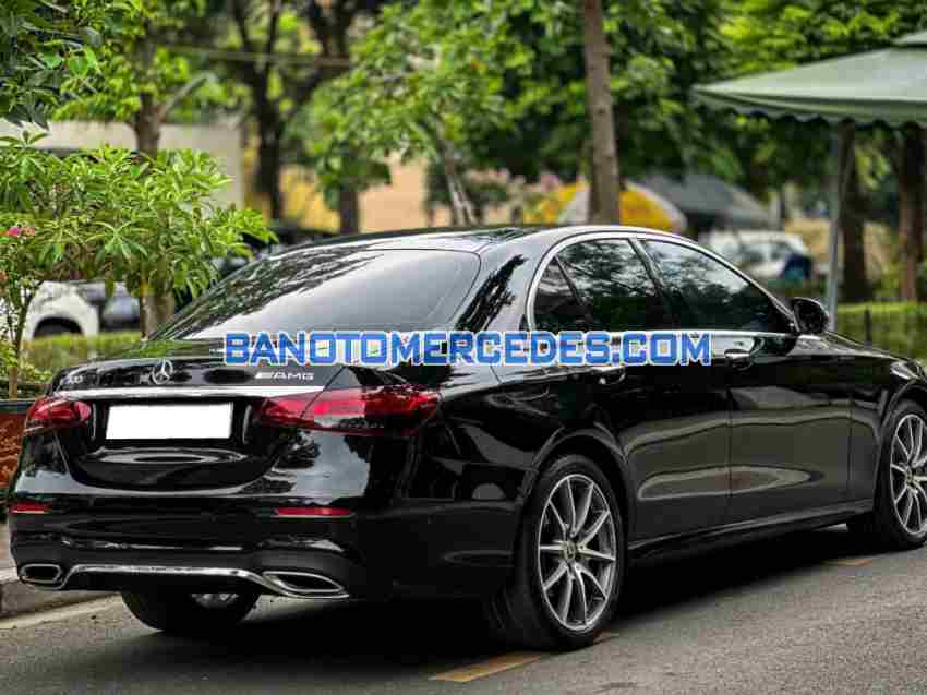 Xe Mercedes Benz E class E300 AMG đời 2022 đẹp bán gấp