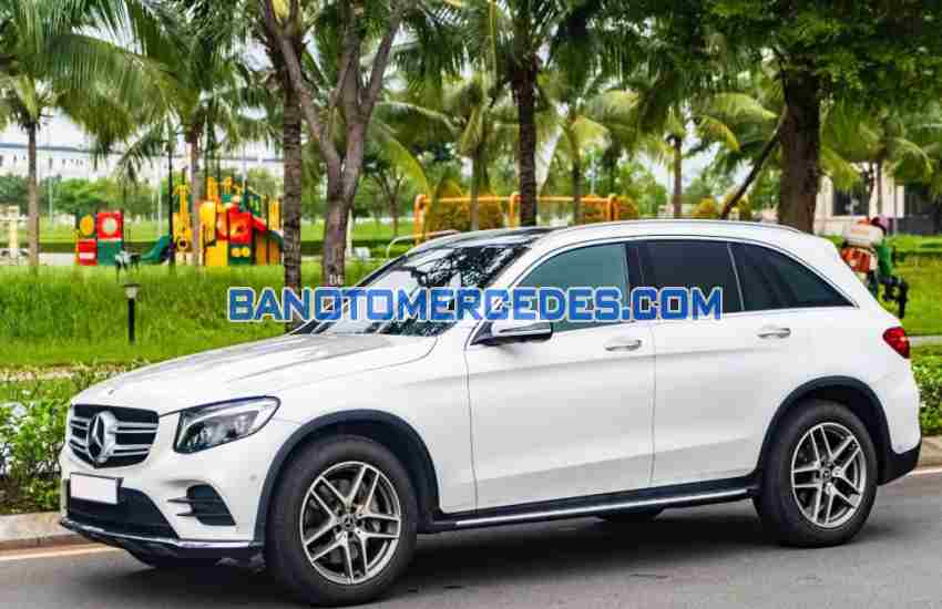 Cần bán xe Mercedes Benz GLC 300 4Matic sx 2019