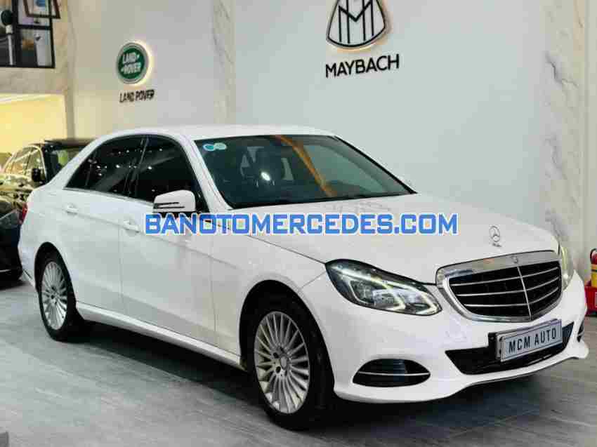 Cần bán xe Mercedes Benz E class E200 sx 2015