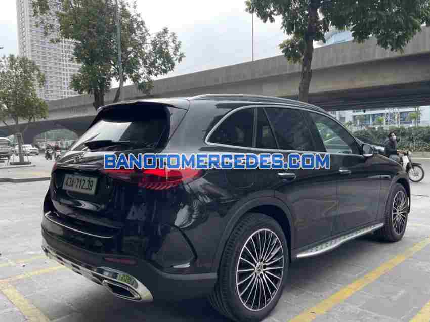 Mercedes Benz GLC 300 4Matic 2023, xe đẹp, hết ý