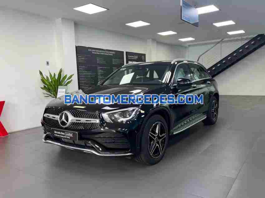 Cần bán xe Mercedes Benz GLC 300 4Matic đời 2022