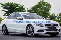 Cần bán gấp Mercedes Benz C class C200 đời 2016, màu Trắng