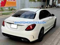 Cần bán gấp Mercedes Benz C class C300 AMG đời 2019, màu Trắng