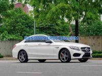 Cần bán gấp Mercedes Benz C class C300 AMG đời 2016, màu Trắng