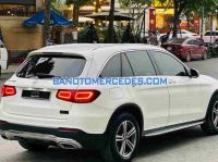 Bán Mercedes Benz GLC 200, màu Trắng, Máy xăng, 2021