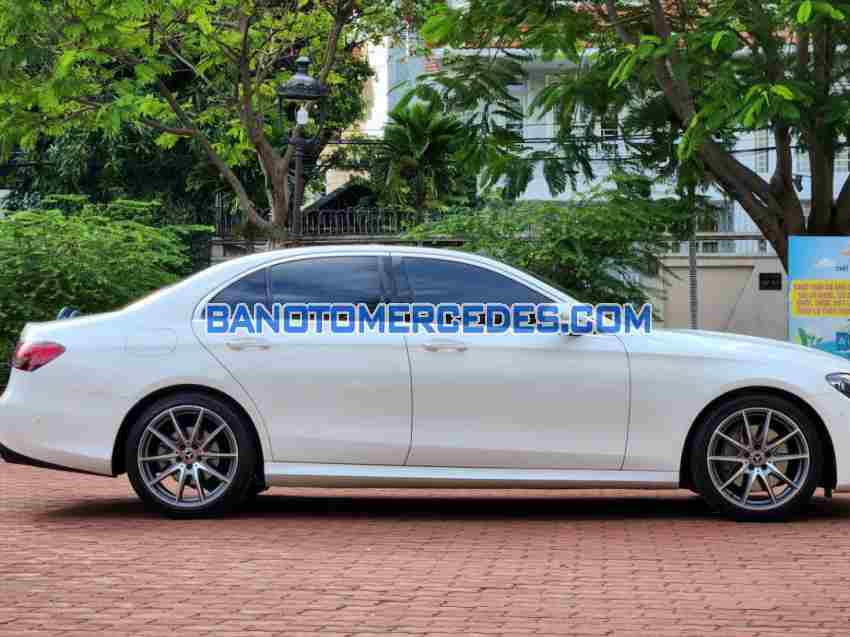 Mercedes Benz E class E300 AMG 2021 Máy xăng, xe đẹp