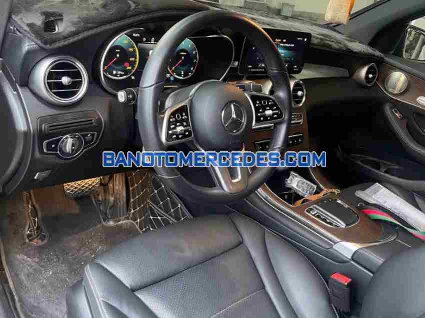 Cần bán nhanh Mercedes Benz GLC 200 4Matic 2022 cực đẹp