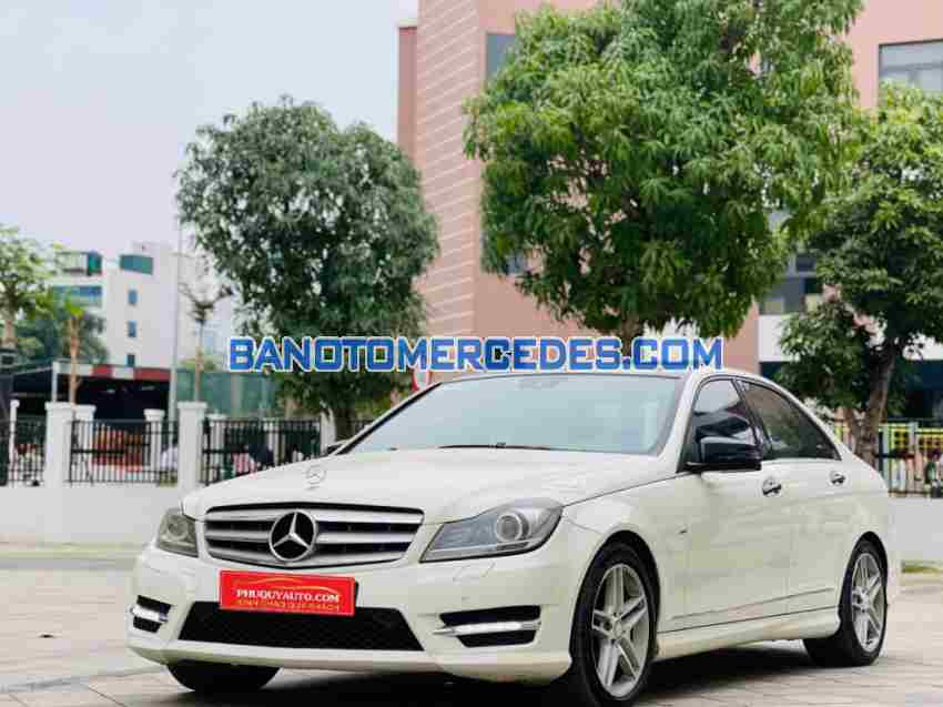 Bán Mercedes Benz C class C300 AMG 2012 - Trắng