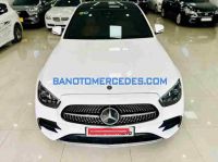 Cần bán gấp xe Mercedes Benz E class E300 AMG năm 2021, màu Trắng, Số tự động