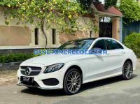 Cần bán gấp xe Mercedes Benz C class C300 AMG năm 2017, màu Trắng, Số tự động