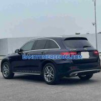 Cần bán gấp xe Mercedes Benz GLC 300 4Matic năm 2017, màu Đen, Số tự động