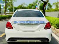 Cần bán gấp xe Mercedes Benz C class C300 AMG 2017 màu Trắng