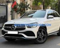 Cần bán xe Mercedes Benz GLC 300 4Matic màu Trắng 2020