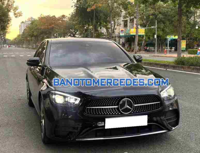 Mercedes Benz E class E300 AMG 2021 Máy xăng đẹp long lanh