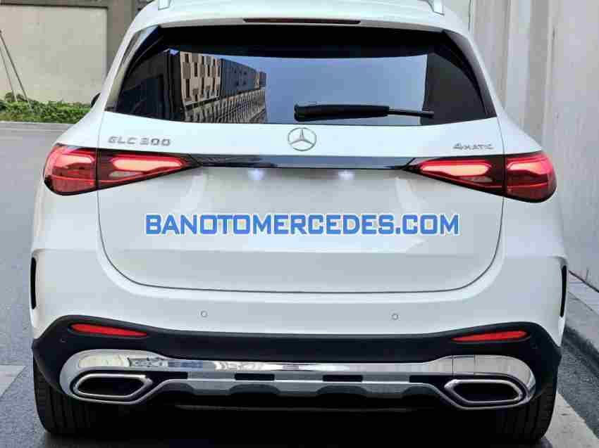 Mercedes Benz GLC 300 4Matic 2023 Số tự động cực đẹp!