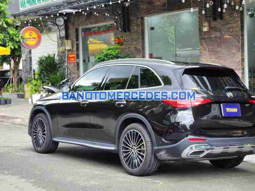 Cần bán xe Mercedes Benz GLC 300 4Matic 2023, xe đẹp